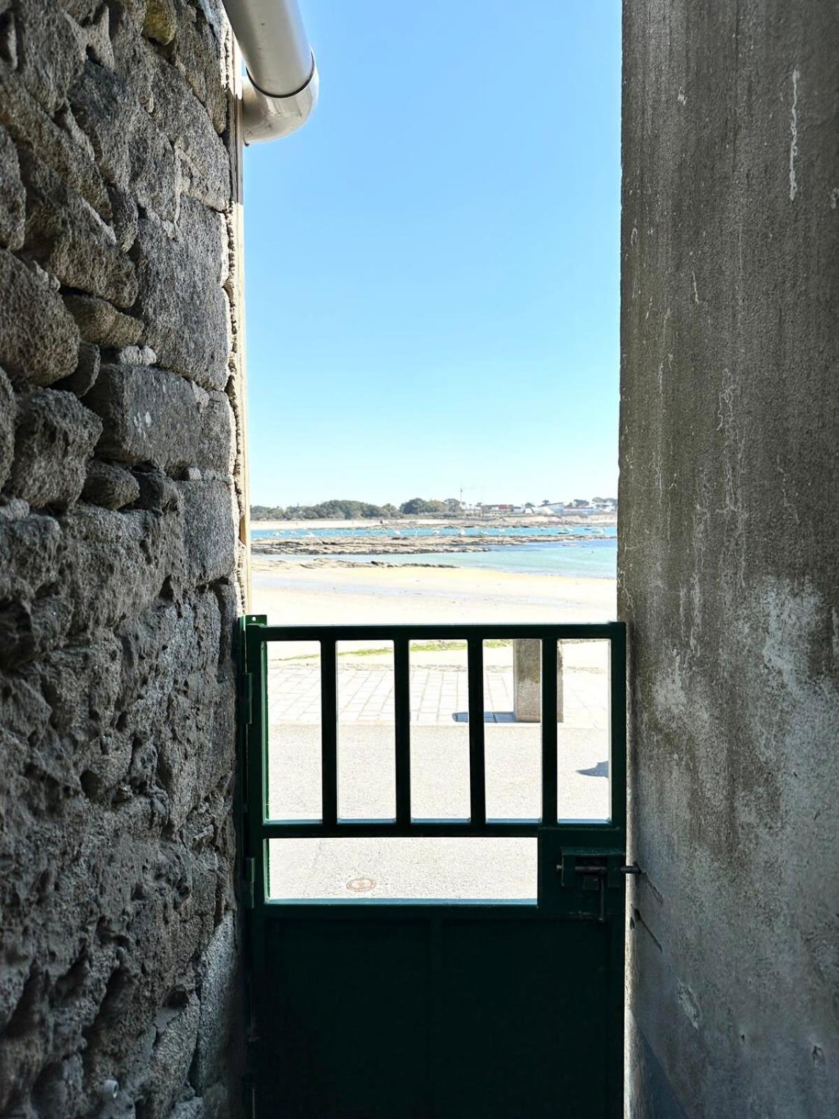 Maison De Pecheur Atypique Les Pieds Dans L'Eau Villa Ploemeur Exterior photo